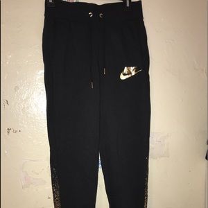 Nike Sweatpants